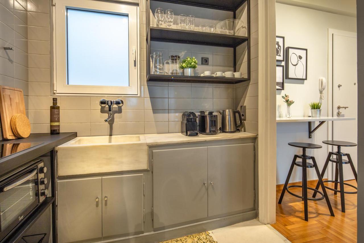 Superb 1Bd Apartment In The Heart Of Kolonaki By Upstreet أثينا المظهر الخارجي الصورة